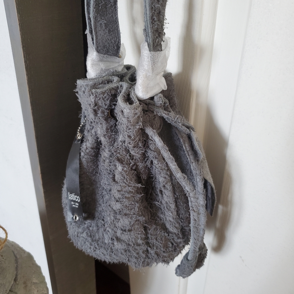 Latico Leathers Grand Crossbody Handbag in Grey NEW! - Picture 7 of 7